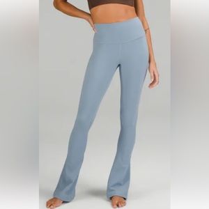 Lululemon Align High Rise Mini-Flared Pant